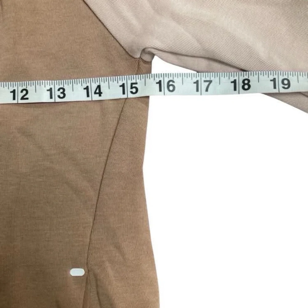 NWOT Nike Women's Hooded Zip Up Windrunner Cream Tech Fleece BV3455-283 size XS